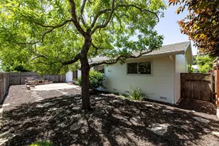 1712 Weaverly Dr, Petaluma, CA 94954 - Photo 27