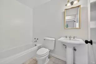 1712 Weaverly Dr, Petaluma, CA 94954 - Photo 21