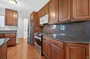 1712 Weaverly Dr, Petaluma, CA 94954 - Photo 9
