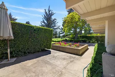 495 Country Club Drive, Santa Rosa, CA 95401 - Photo 33