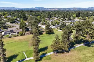 495 Country Club Dr, Santa Rosa, CA 95401 - Photo 27