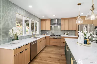 36 Capilano Drive, Novato, CA 94949 - Photo 17