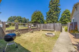 18200 Georges Ln, Fort Bragg, CA 95437 - Photo 29