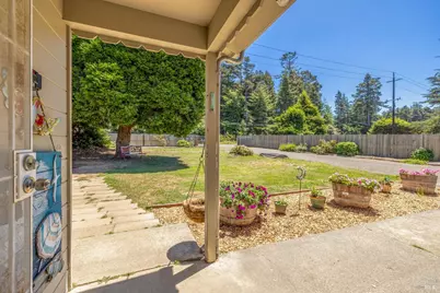18200 Georges Lane, Fort Bragg, CA 95437 - Photo 25