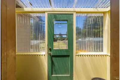 18200 Georges Lane, Fort Bragg, CA 95437 - Photo 23