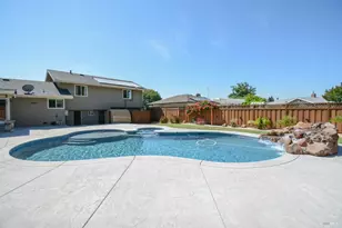 255 Diane Pl, Dixon, CA 95620 - Photo 1