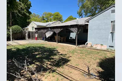 213 Parkwood Drive, Vallejo, CA 94591 - Photo 17