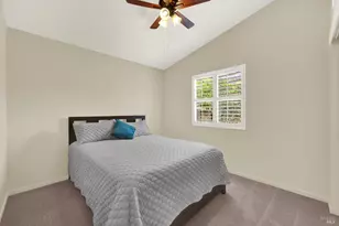 266 Bartlett Ln, Vacaville, CA 95687 - Photo 31