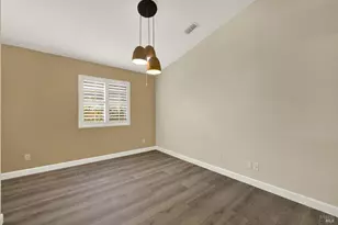 266 Bartlett Ln, Vacaville, CA 95687 - Photo 17