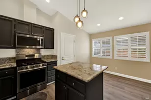 266 Bartlett Ln, Vacaville, CA 95687 - Photo 29