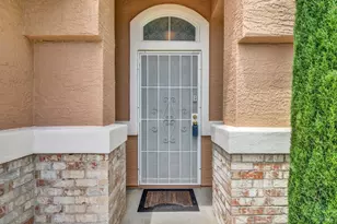 266 Bartlett Ln, Vacaville, CA 95687 - Photo 5