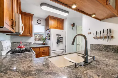 937 Kingwood Street, Santa Rosa, CA 95401 - Photo 9