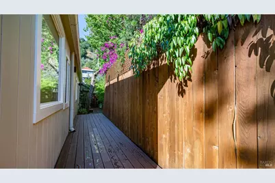 727 Sir Francis Drake Boulevard, San Anselmo, CA 94960 - Photo 53