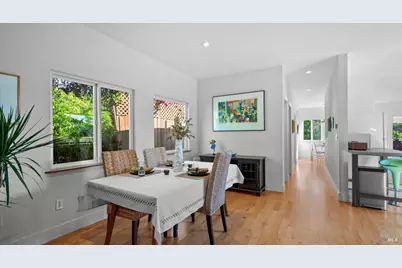 727 Sir Francis Drake Boulevard, San Anselmo, CA 94960 - Photo 11