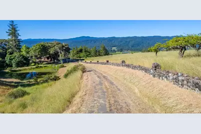 6200 Lazy Springs Road, Philo, CA 95466 - Photo 19