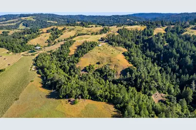 6200 Lazy Springs Road, Philo, CA 95466 - Photo 11