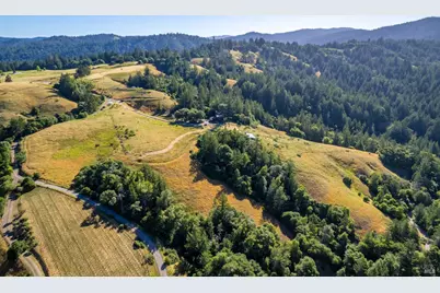6200 Lazy Springs Road, Philo, CA 95466 - Photo 13