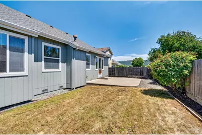 445 Muscat Drive, Cloverdale, CA 95425 - Photo 35