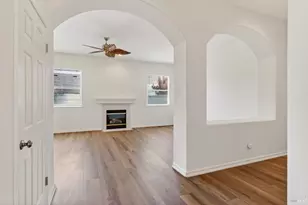 445 Muscat Dr, Cloverdale, CA 95425 - Photo 5