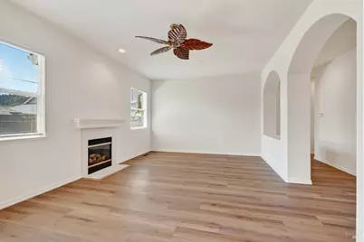 445 Muscat Drive, Cloverdale, CA 95425 - Photo 7