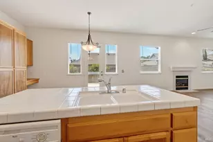 445 Muscat Dr, Cloverdale, CA 95425 - Photo 17