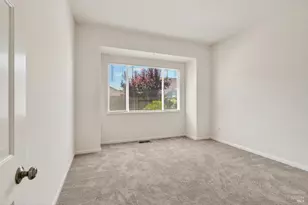 445 Muscat Dr, Cloverdale, CA 95425 - Photo 21