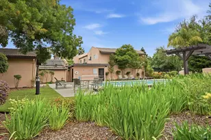 910 Marina Dr, Napa, CA 94559 - Photo 31
