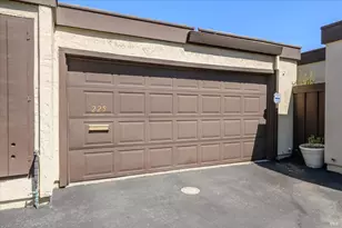 225 Fairoaks Dr, Vacaville, CA 95688 - Photo 31
