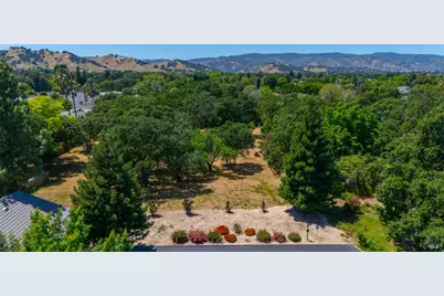 2001 Eastwood Drive #44, Vacaville, CA 95687 - Photo 43