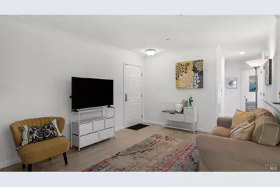 2001 Eastwood Drive #44, Vacaville, CA 95687 - Photo 9