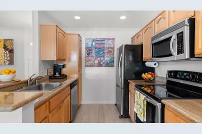 2001 Eastwood Drive #44, Vacaville, CA 95687 - Photo 11