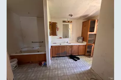 10703 Paradise Court, Kelseyville, CA 95451 - Photo 13