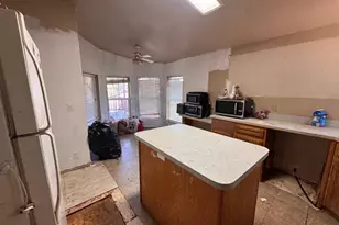 10703 Paradise Ct, Kelseyville, CA 95451 - Photo 3