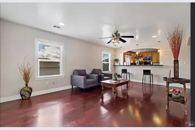1125 E 5th Street, Benicia, CA 94510 - Photo 23