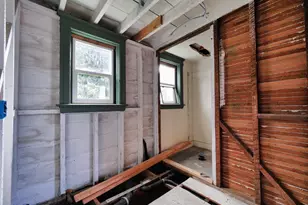 1014 Castro St, Oakland, CA 94607 - Photo 21