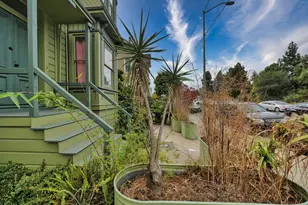 1014 Castro St, Oakland, CA 94607 - Photo 3