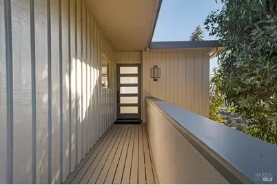 1754 Lagoon View Drive, Tiburon, CA 94920 - Photo 9