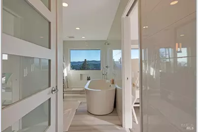 1754 Lagoon View Drive, Tiburon, CA 94920 - Photo 41