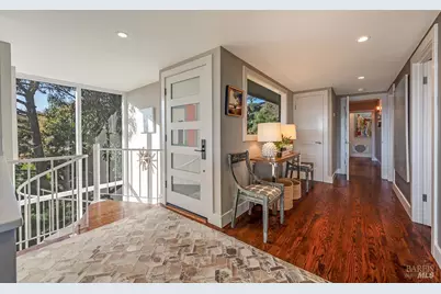 1754 Lagoon View Drive, Tiburon, CA 94920 - Photo 11