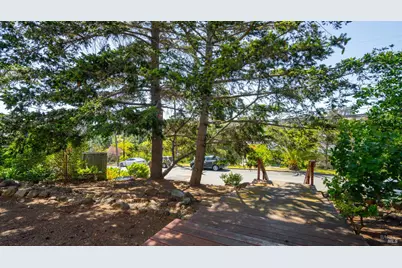 2048 E 3rd Street, Benicia, CA 94510 - Photo 5