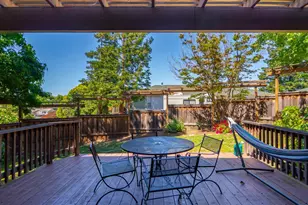 2048 E 3rd St, Benicia, CA 94510 - Photo 15