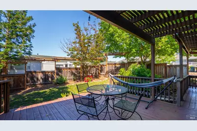 2048 E 3rd Street, Benicia, CA 94510 - Photo 15