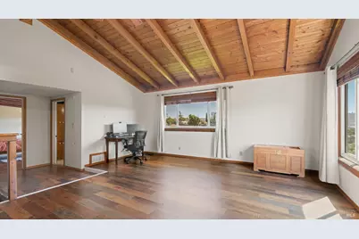 2048 E 3rd Street, Benicia, CA 94510 - Photo 23