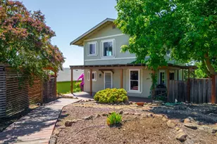 2048 E 3rd St, Benicia, CA 94510 - Photo 31