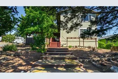 2048 E 3rd Street, Benicia, CA 94510 - Photo 3