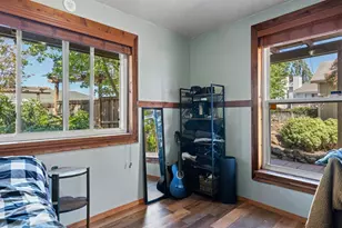 2048 E 3rd St, Benicia, CA 94510 - Photo 19
