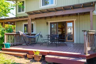 2048 E 3rd St, Benicia, CA 94510 - Photo 37
