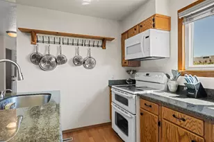 2048 E 3rd St, Benicia, CA 94510 - Photo 13