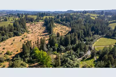 9901 Occidental Road, Sebastopol, CA 95472 - Photo 47