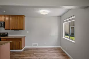 2521 Coffey Ln, Santa Rosa, CA 95403 - Photo 9